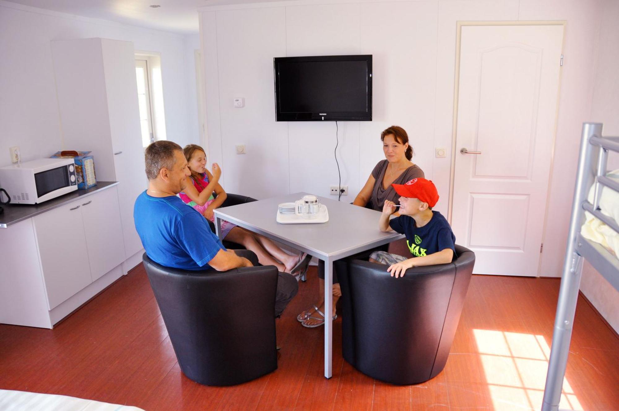 אסטן Oostappen Vakantiepark Prinsenmeer Bv מראה חיצוני תמונה